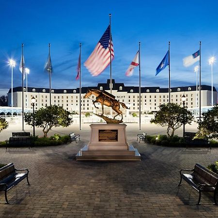 The Equestrian Hotel Ocala Bagian luar foto