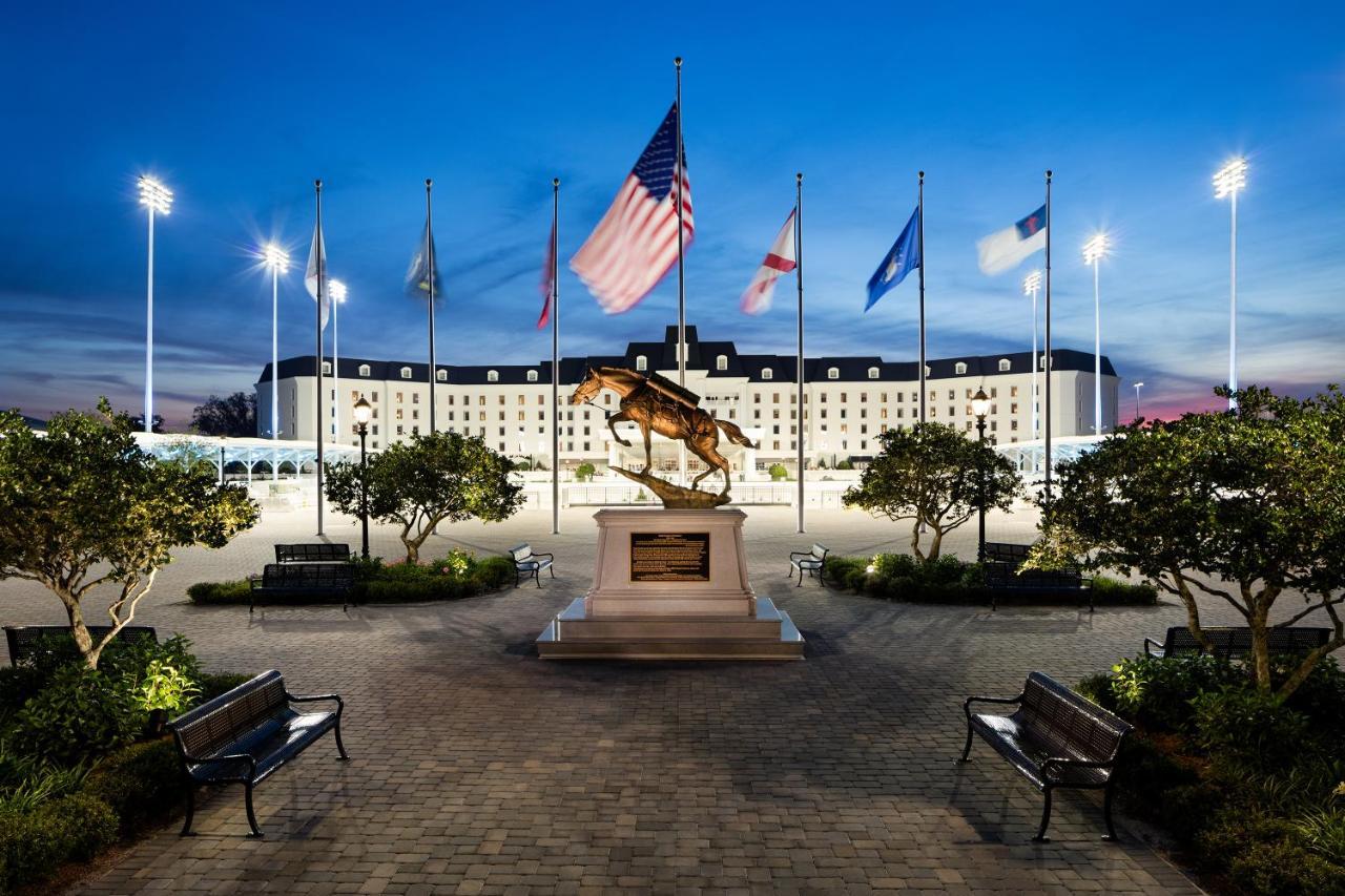 The Equestrian Hotel Ocala Bagian luar foto